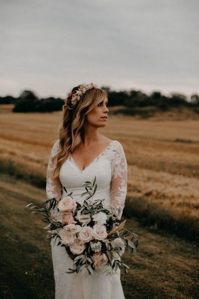 Un mariage inspiré par Peaky Blinders au Domaine de Voisenon en Seine-et-Marne - Photos : Gwendoline Noir - Blog mariage : La mariée aux pieds nus