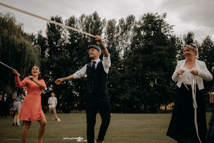 Un mariage inspiré par Peaky Blinders au Domaine de Voisenon en Seine-et-Marne - Photos : Gwendoline Noir - Blog mariage : La mariée aux pieds nus