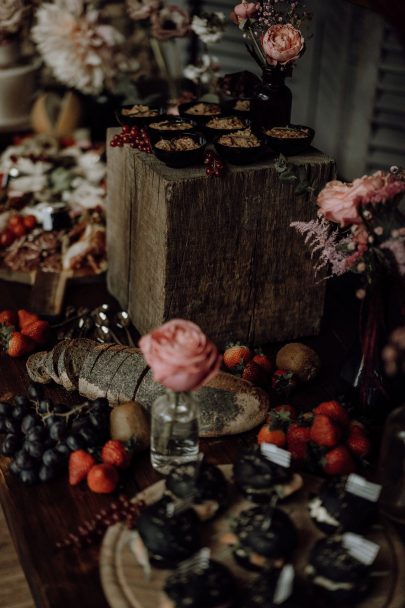 Un mariage en petit comité au Domaine des Hayes près de Rennes - Photos : Lilipop Photographie - Blog mariage : La mariée aux pieds nus