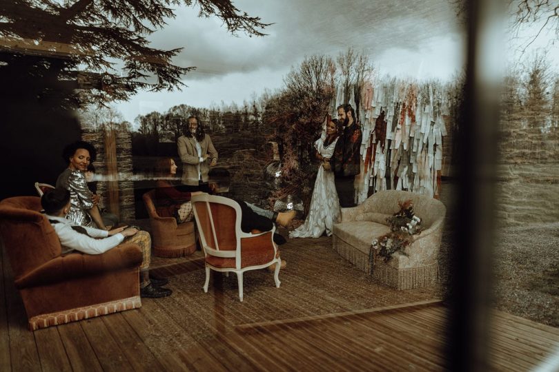 Un mariage en petit comité au Domaine des Hayes près de Rennes - Photos : Lilipop Photographie - Blog mariage : La mariée aux pieds nus