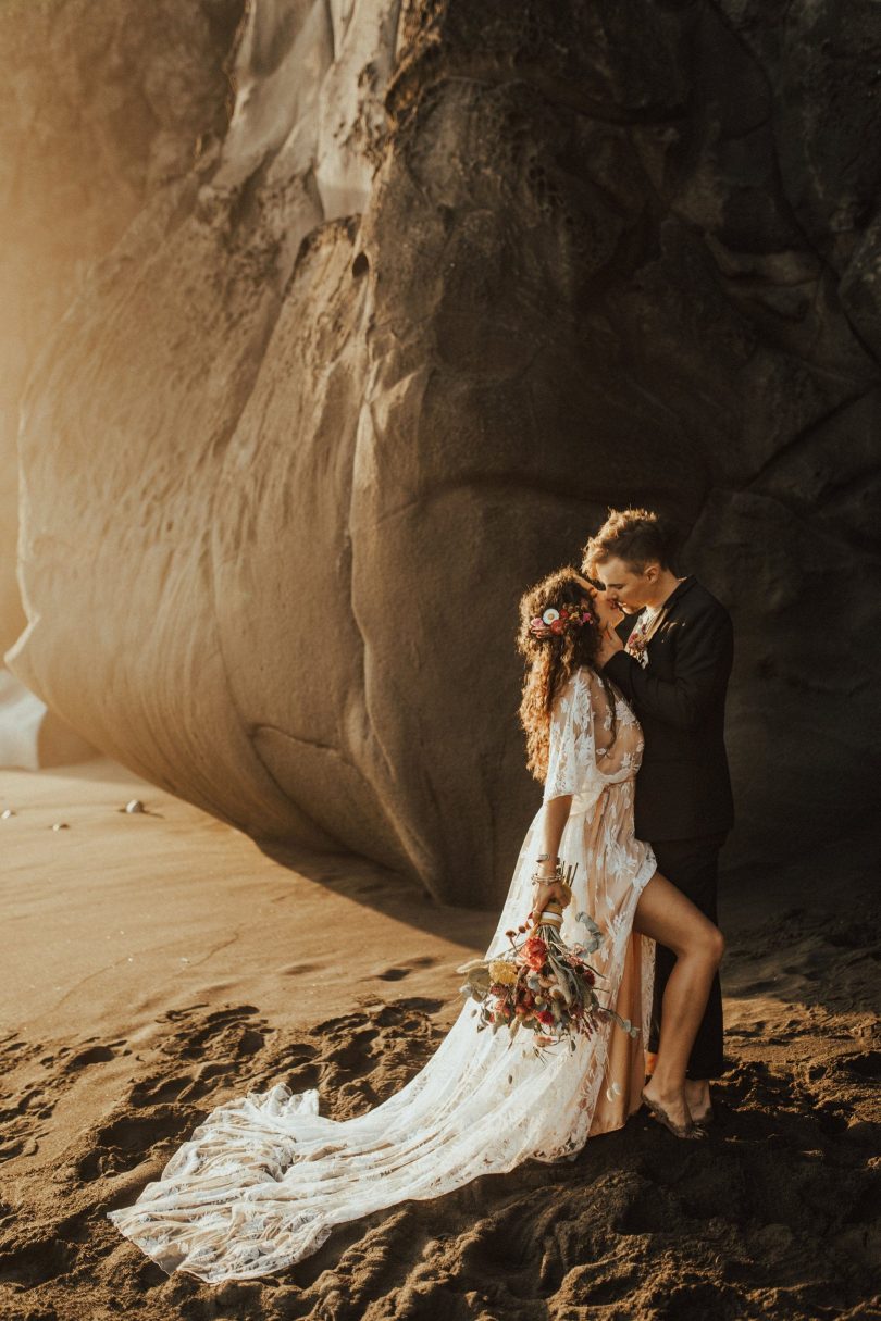 Un mariage en petit comité sur l'île de La Réunion - Photos : Abigail Morellon - Blog mariage : La mariée aux pieds nus