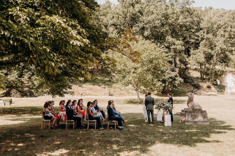 Un mariage à La Bastide des Terres dans la Drôme - Photos : Sidonie Vidal - Blog mariage : La mariée aux pieds nus