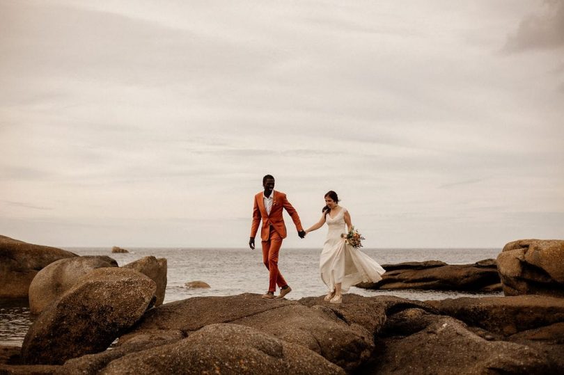 Un mariage en petit comité en Bretagne - Photos : Dall'k - Blog mariage : La mariée aux pieds nus