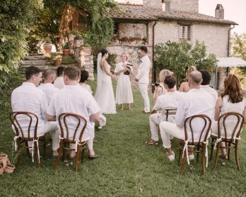 Mariage en petit comité : conseils pour une cérémonie intime réussie - Blog mariage : La mariée aux pieds nus