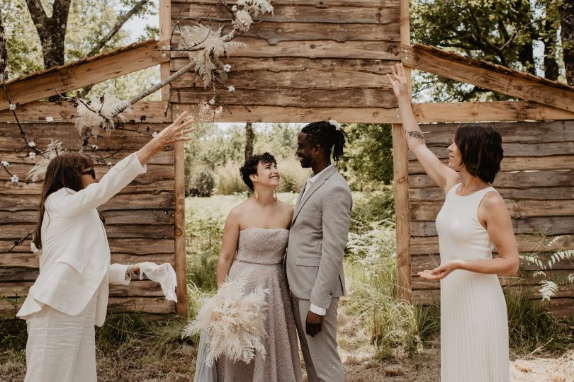 Un mariage en petit comité au Domaine de Petiosse - Photos : Patricia Hendrychova Estanguet - Blog mariage : La mariée aux pieds nus