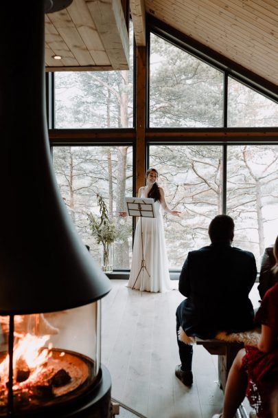 Un mariage en petit comité en Norvège - Photos : Marion Saettele - Blog mariage : La mariée aux pieds nus