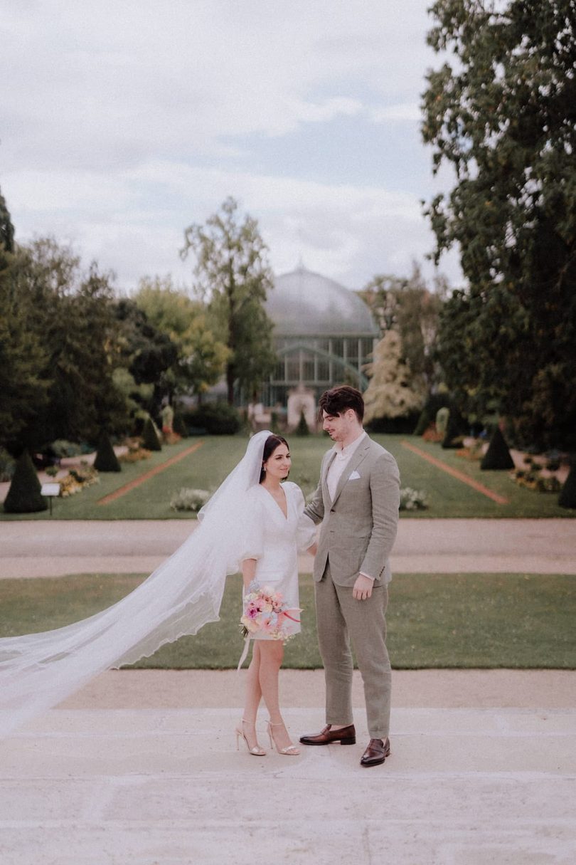 Un mariage en petit comité à Paris - Photos : Lika Banshoya - Blog mariage : La mariée aux pieds nus