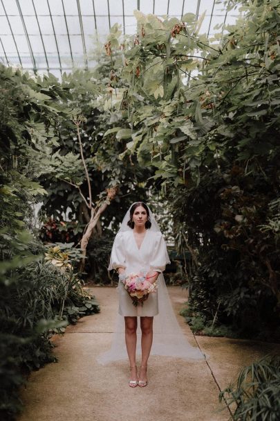 Un mariage en petit comité à Paris - Photos : Lika Banshoya - Blog mariage : La mariée aux pieds nus