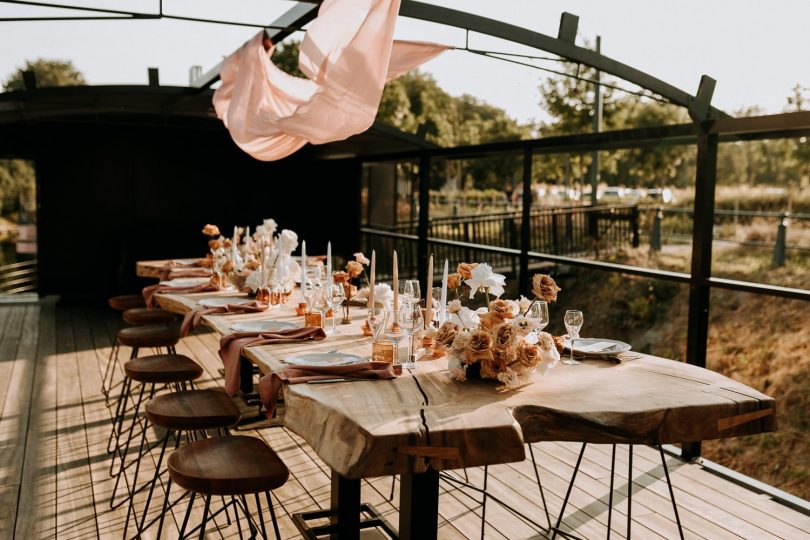 Un mariage en petit comité sur une péniche à Lille - Photographe : Anaïs Bizet - Blog mariage : La mariée aux pieds nus