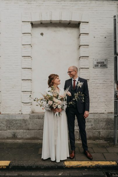 Un mariage en petit comité à Tournai en Belgique - Photos : Forever - Blog mariage : La mariée aux pieds nus