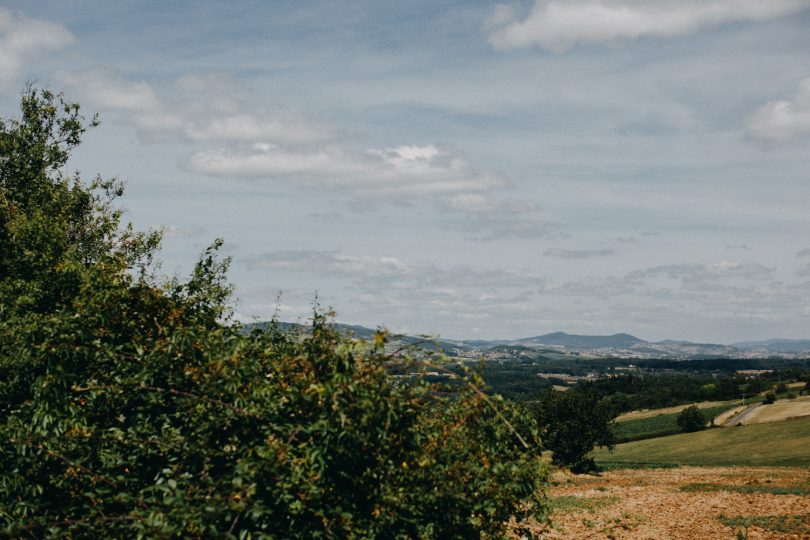 Un mariage au Domaine de la Ruisselière dans les Beaujolais - Photos : Stephen Liberge - Blog mariage : La mariée aux pieds nus