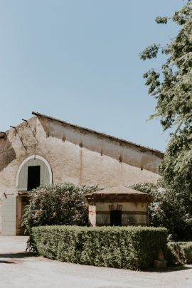 Un mariage au Domaine de Villary près de Nimes - Photos : Phan Tien Photography - Blog mariage : La mariée aux pieds nus