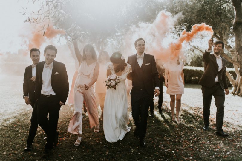 Un mariage au Domaine de Villary près de Nimes - Photos : Phan Tien Photography - Blog mariage : La mariée aux pieds nus