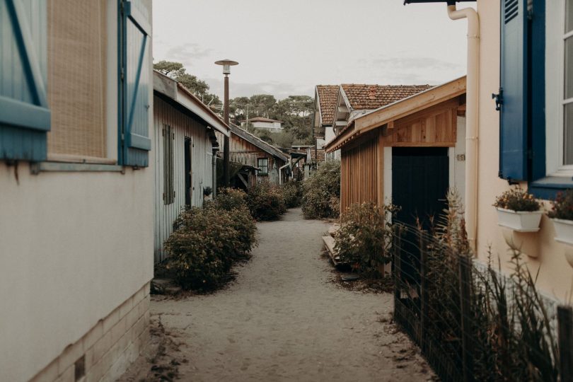 Un mariage sur une plage du Cap Ferret - Wedding planner : Sparkly - Blog mariage : La mariée aux pieds nus