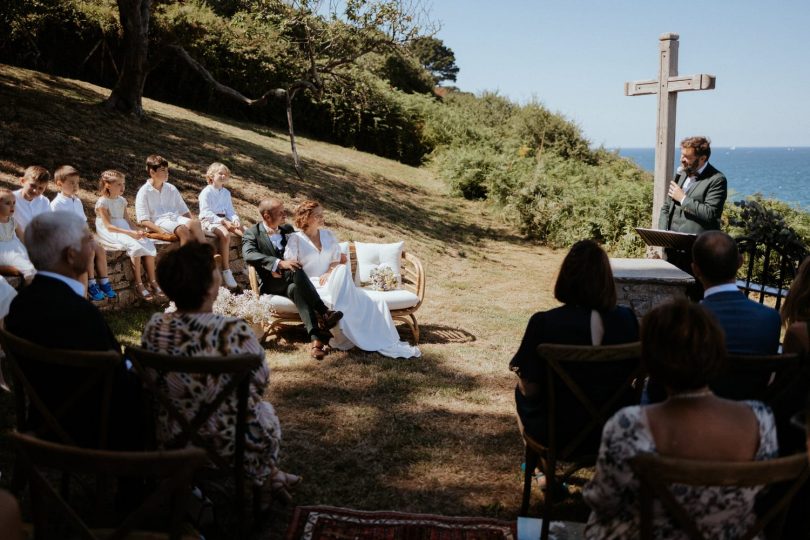 Un mariage sur la plage à la Villa Savheol en Bretagne - Photos : Solène Lagant - Blog mariage : La mariée aux pieds nus