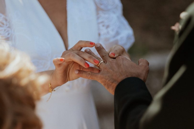 Un mariage sur la plage à la Villa Savheol en Bretagne - Photos : Solène Lagant - Blog mariage : La mariée aux pieds nus