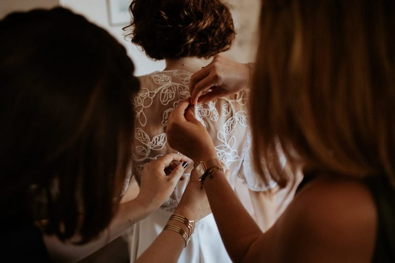 Un mariage sur la plage à la Villa Savheol en Bretagne - Photos : Solène Lagant - Blog mariage : La mariée aux pieds nus