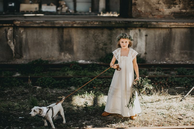 Cérémonie dans une gare désaffectée à Prague - La mariée aux pieds nus