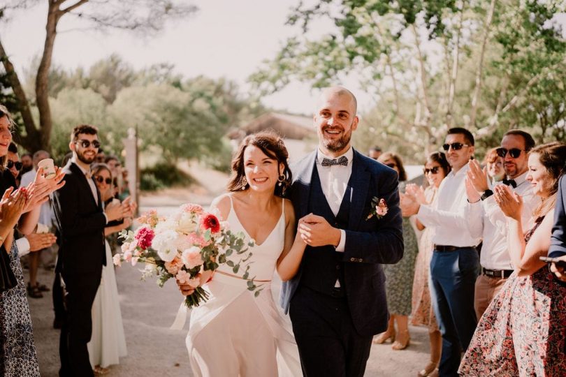 Un mariage au Prieuré de Badasset en Provence - Photos : Caroline Robi - Blog mariage : La mariée aux pieds nus