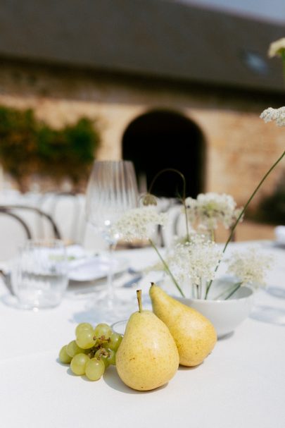 Un mariage au Prieuré Saint-Ellier près d'Angers dans le Maine et Loire - Photos : Ingrid Thierry - Blog mariage : La mariée aux pieds nus