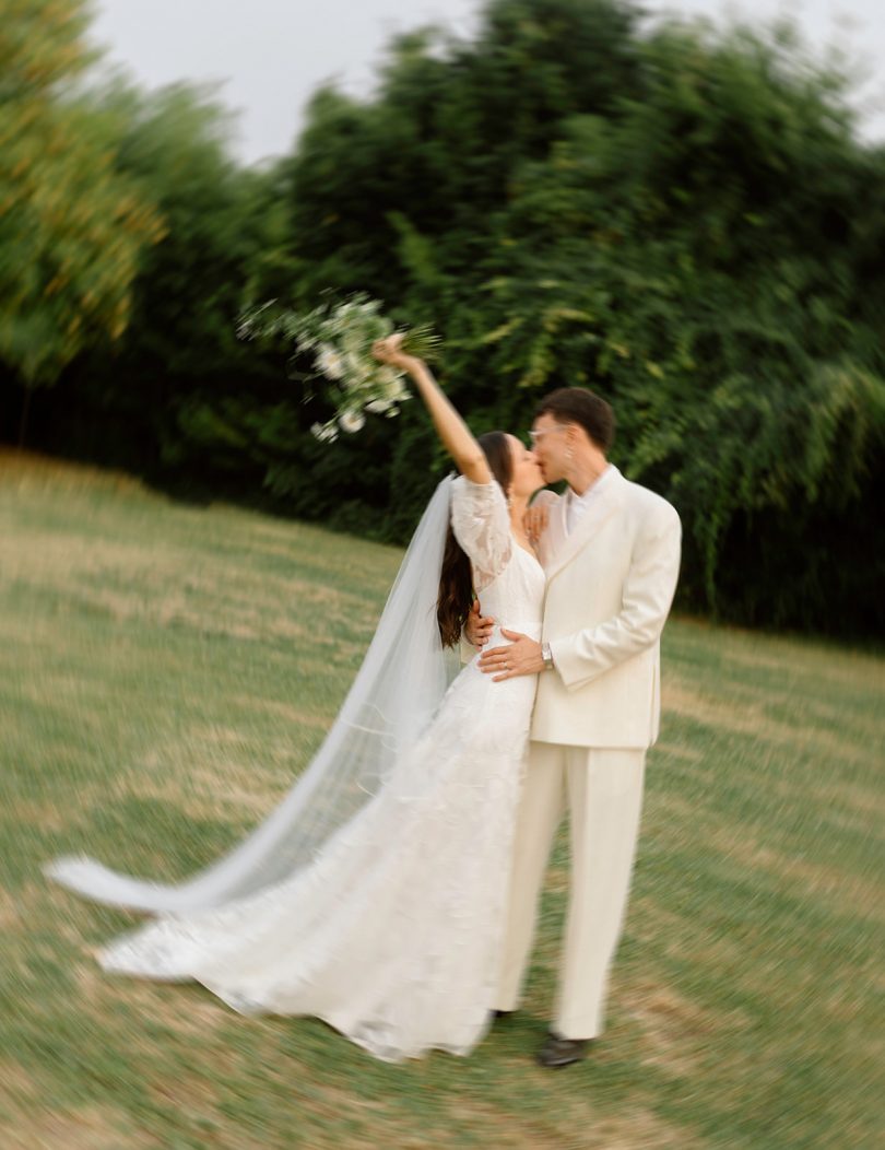 Un mariage au Prieuré Saint-Ellier près d'Angers dans le Maine et Loire - Photos : Ingrid Thierry - Blog mariage : La mariée aux pieds nus