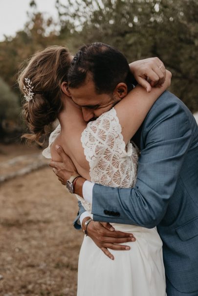 Un mariage en Provence - Photos : Lucie Allard Photography - Blog mariage : La mariée aux pieds nus