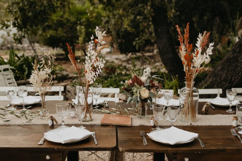 Un mariage en Provence - Photos : Lucie Allard Photography - Blog mariage : La mariée aux pieds nus