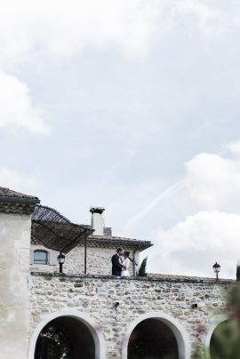 Un mariage aux Domaines de Patras en Provence - Photos : Chloé Fayollas - Blog mariage : La mariée aux pieds nus