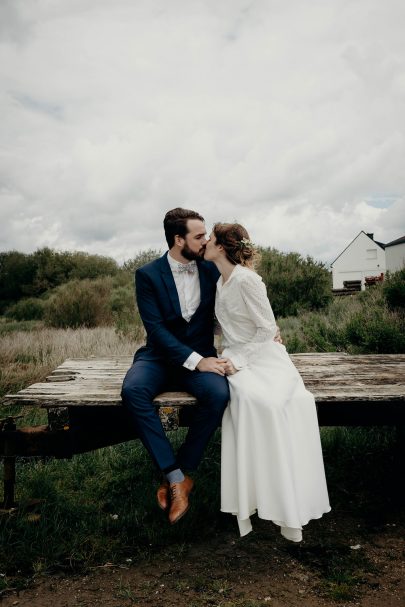 Un mariage sur la côte sauvage de Quiberon - La mariée aux pieds nus