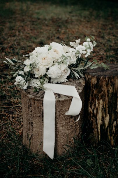 Un mariage sur la côte sauvage de Quiberon - La mariée aux pieds nus