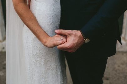 Un mariage en petit comité à Ravel - Photos : Antony Merat - Blog mariage: La mariée aux pieds nus