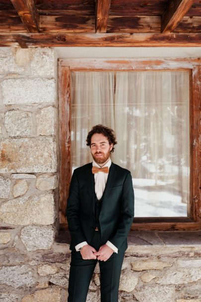 Un mariage en hiver au Refuge du Montenvers à Chamonix - Photos : Capyture - Blog mariage : La mariée aux pieds nus