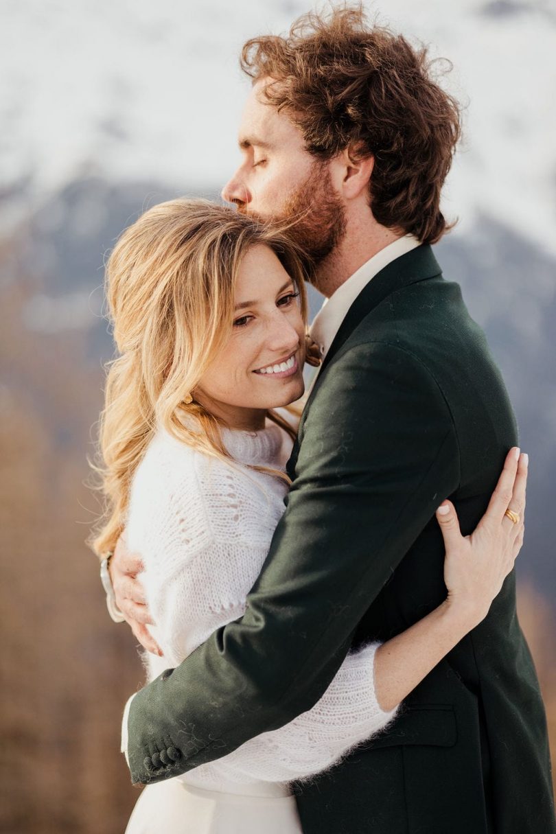 Un mariage en hiver au Refuge du Montenvers à Chamonix - Photos : Capyture - Blog mariage : La mariée aux pieds nus