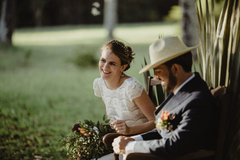 Un mariage végétal à La Réunion - A découvrir sur le blog mariage www.lamarieeauxpiedsnus.com - Photos : Capyture