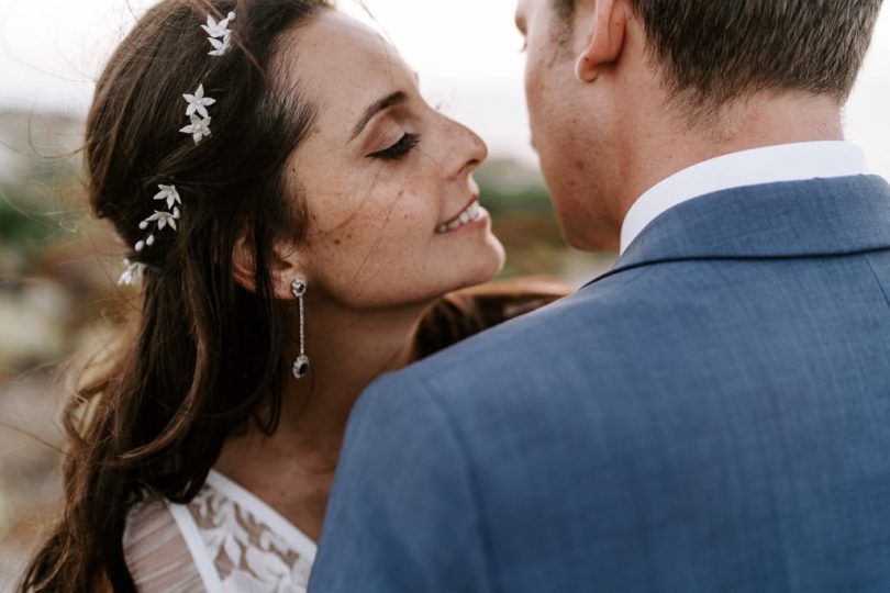 Un mariage au Rocher à Punta di Spano en Corse - Photos : Lorenzo Accardi - Blog mariage : La mariée aux pieds nus