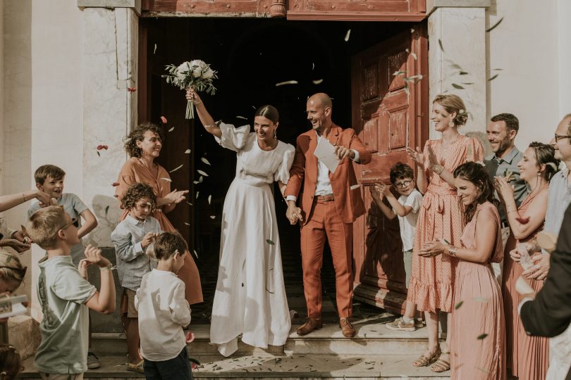 Un mariage au Rocher Lumio en Corse - Photos : David Maire - Blog mariage : La mariée aux pieds nus