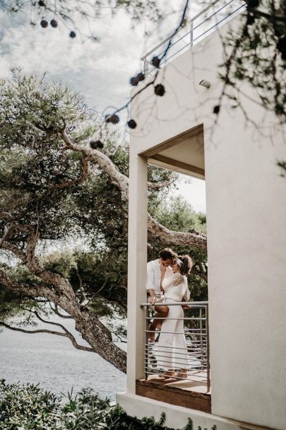 Un mariage à l'Hôtel des Roches Blanches sur la Côte d'Azur - Photos : Lorenzo Accardi - Blog mariage : La mariée aux pieds nus