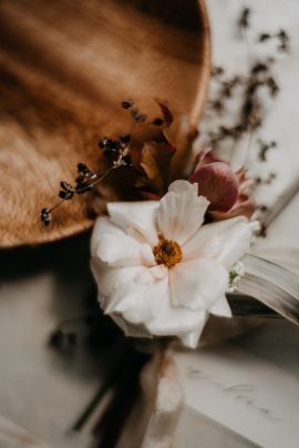 Un mariage romantique et délicat - Photos : Fanni Hermann - Blog mariage : La mariée aux pieds nus