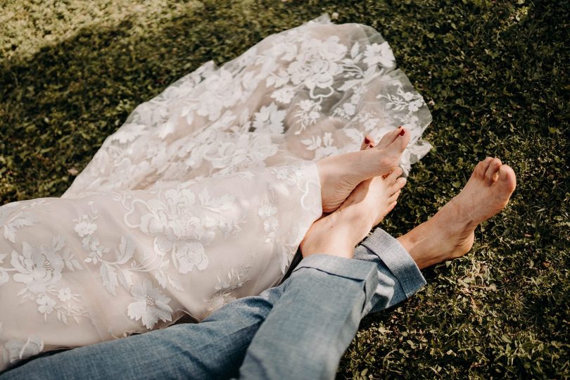 Un mariage romantique en petit comité en Provence - Photos : Sidonie Vidal - Blog mariage : La mariée aux pieds nus