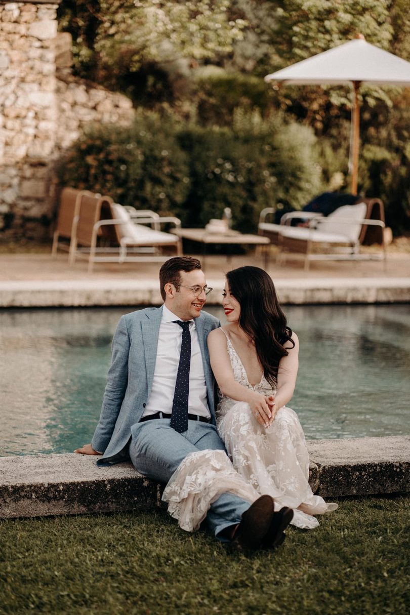 Un mariage romantique en petit comité en Provence - Photos : Sidonie Vidal - Blog mariage : La mariée aux pieds nus