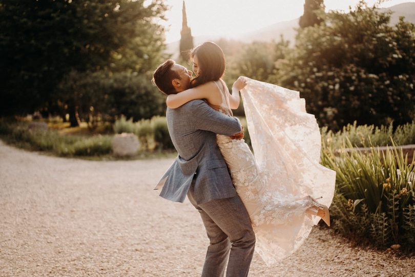 Un mariage romantique en petit comité en Provence - Photos : Sidonie Vidal - Blog mariage : La mariée aux pieds nus