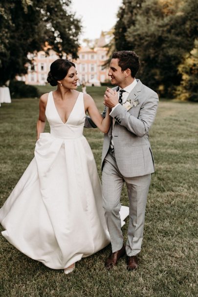 Un mariage élégant au Château de Roquelune en Occitanie - Photos : Lorenzo Accardi - Blog mariage : La mariée aux pieds nus