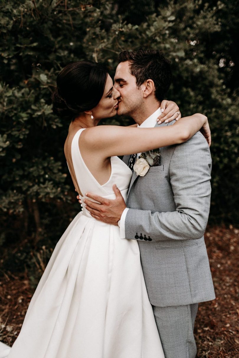 Un mariage élégant au Château de Roquelune en Occitanie - Photos : Lorenzo Accardi - Blog mariage : La mariée aux pieds nus