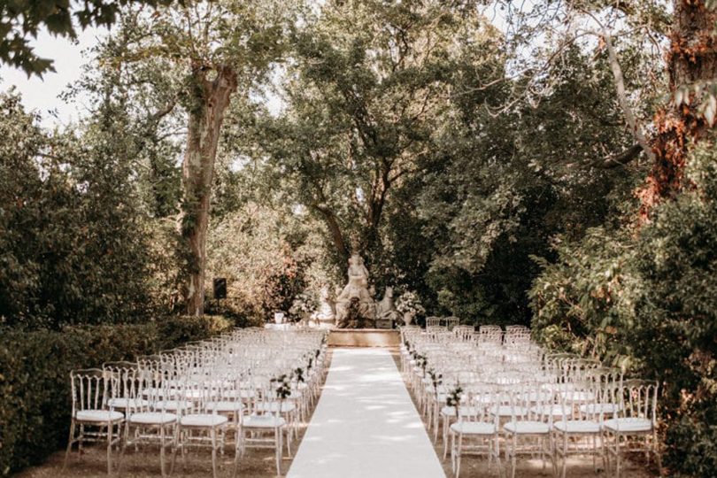 Un mariage élégant au Château de Roquelune en Occitanie - Photos : Lorenzo Accardi - Blog mariage : La mariée aux pieds nus