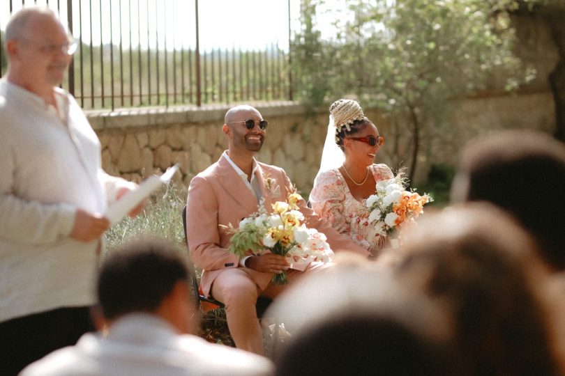 Un mariage en rose au Château de la Beaumetane près de Marseille - Photos : Maëlys Izzo - Wedding planner : MC2 Mon Amour - Blog mariage : La mariée aux pieds nus