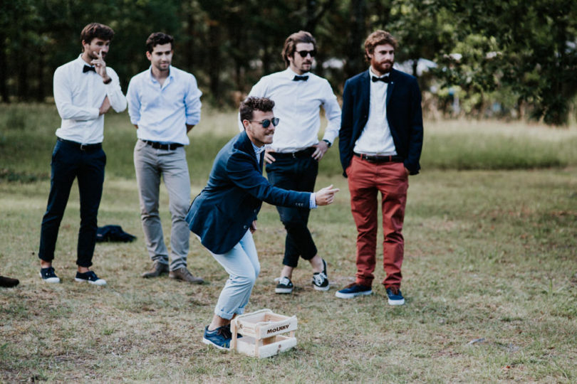 Un mariage rustique et champêtre dans une forêt des Landes - A découvrir sur le blog mariage www.lamarieeauxpiedsnus.com - Photos : Yoris Photographe