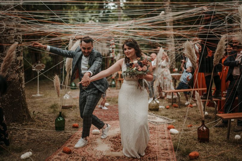 Un mariage rustique à La Seigneurie d’Alleray - Photos : Marion Billou - Blog mariage : La mariée aux pieds nus