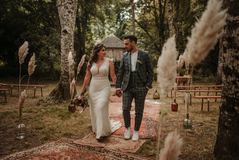 Un mariage rustique à La Seigneurie d’Alleray - Photos : Marion Billou - Blog mariage : La mariée aux pieds nus