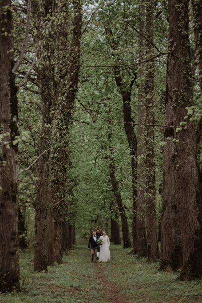 Un mariage simple et rustique en alsace - A découvrir sur le blog mariage www.lamarieeauxpiedsnus.com - Photos : The Kicheners