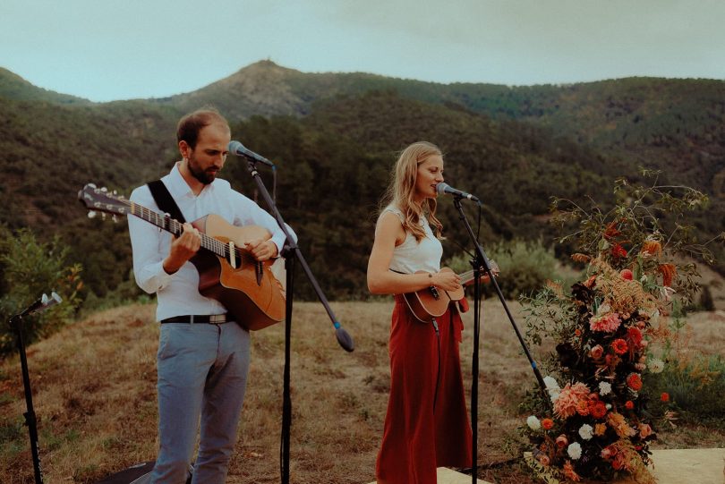 Un mariage simple en Ardèche - Photos : Vanessa Madec - Blog mariage : La mariée aux pieds nus